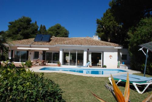 Accommodation in Sitio de Calahonda