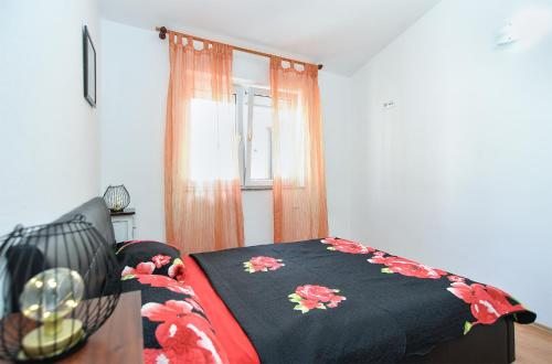 Apartment image 4
