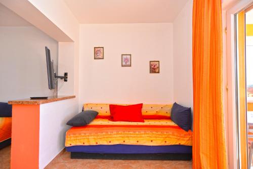 Two-Bedroom Apartment image 6