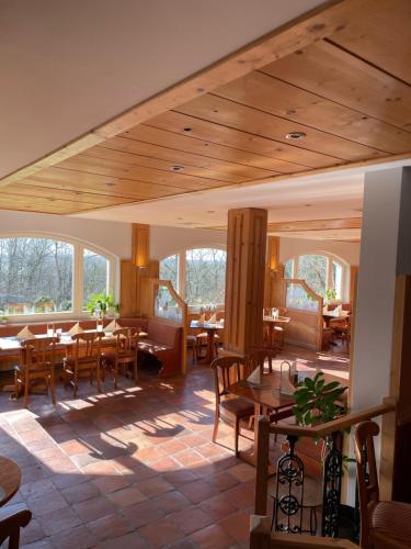 Hotel am Rugard - image 9