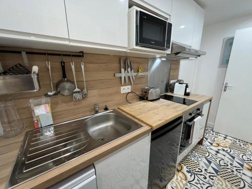 廚房, Riva, Appt rénové dans le bourg de Ouistreham (Riva, Appt renove dans le bourg de Ouistreham) in 威斯特拉姆