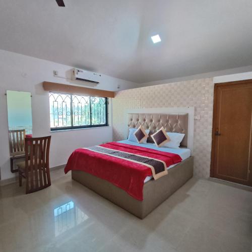 Nagoa Escape Villa by GOA Journey