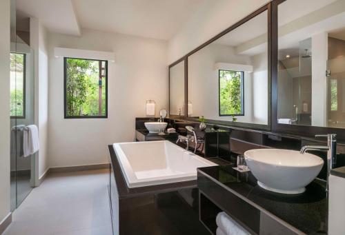 Hyatt Regency Phuket Resort