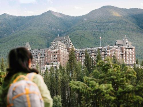 Fairmont Banff Springs - Accommodation - Banff