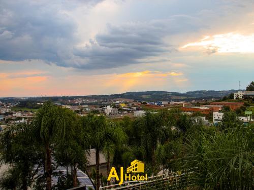 AJ Hotel Chapecó - Fácil Acesso Pátio Shopping e Rótula da Bandeira