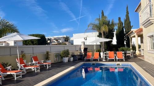Sunshine - Private Pool - 8 Guests - Albufeira - image 4