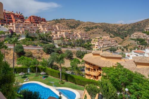 El Porton apt Calahonda by Costarentals - Ref 95 - image 2