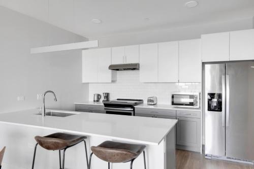 บริการและสิ่งอำนวยความสะดวก, Arlington Heights 1BR w Gym Lounge nr Metra CHI-592 in อาร์ลิงตัน ไฮทส์ (IL)