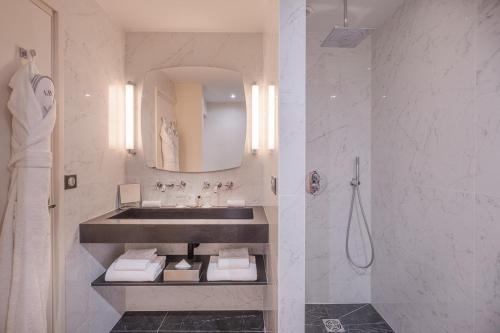 Elegance Double Room