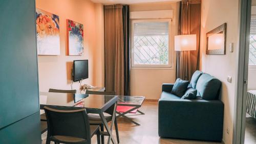  Apartamentos Vértice Sevilla Aljarafe, Pension in Bormujos