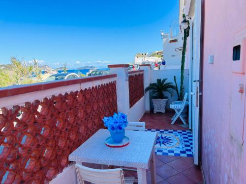 Balcony/terrace, Lunatica Immobilevante in Ponza