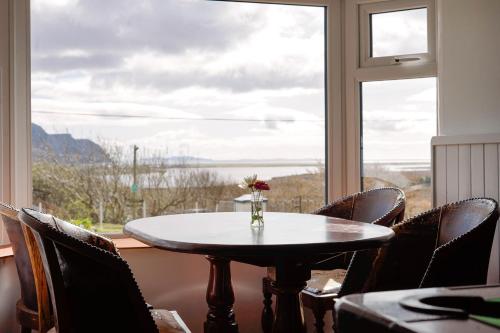 Kilátás, Pure Magic Lodge in Achill Island