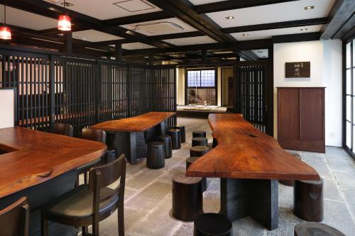 京町家旅館さくら うるし邸