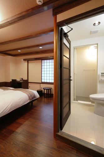 京町家旅館さくら うるし邸ツインルーム