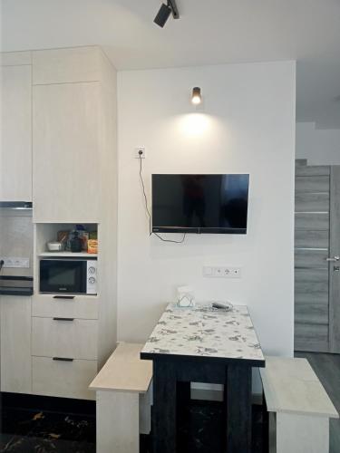 1 double bed, 1 twin bed, 1 sofa bed