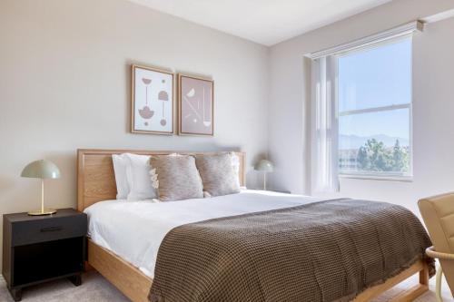 Pasadena 1BR w gym pool nr Colorado Ave LAX-856 in Pasadena, USA