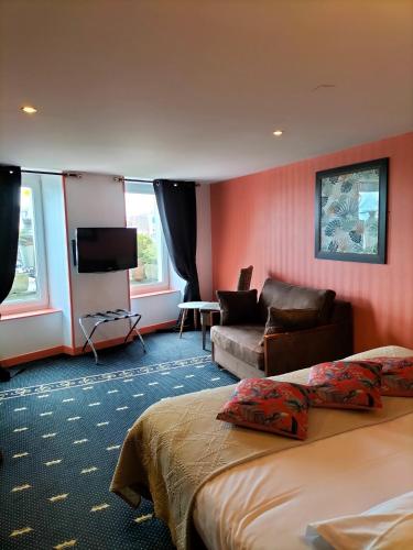 Logis HOTEL RESTAURANT La Regence in Cherbourg-Octeville
