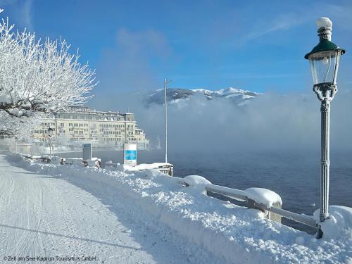 Apartment Haus Kitzsteinhorn by Interhome