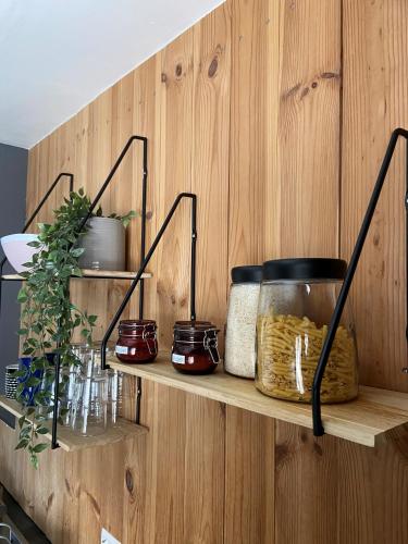 Cocina, The Little Guesthouse Downtown - Keflavik Airport in Keflavik City Center