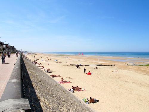 Apartment Le Normandie Home in Cabourg