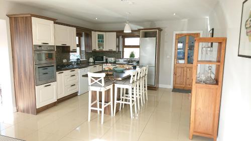 Kitchen, Melroche House Doolin in Knocknaranhy