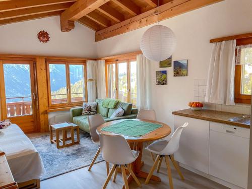 Apartment Eva 304 by Interhome in Albula