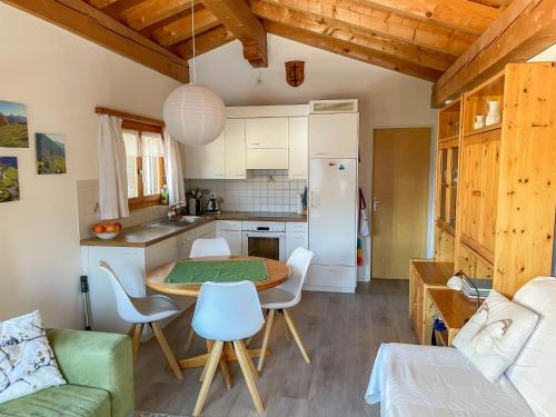 Apartment Eva 304 by Interhome in Albula