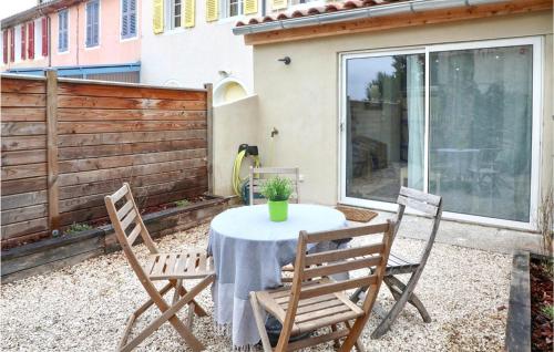 Stunning Home In Bdoin With 2 Bedrooms And Wifi - Bédoin