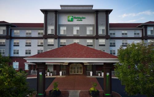 Holiday Inn Hotel & Suites Madison West, an IHG Hotel