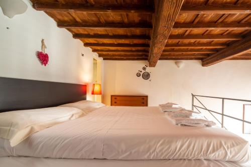 Palazzo Vecchio Apartments - image 3