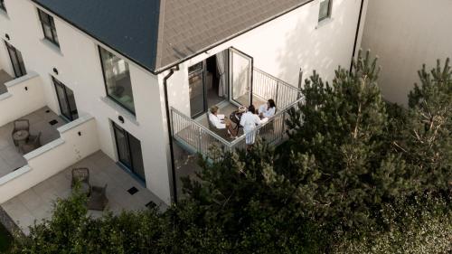 Suite, balcony