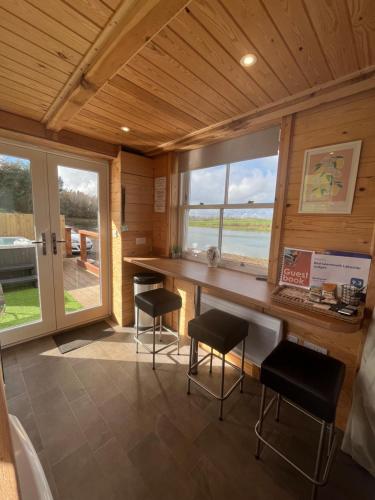 East Learmouth Lakeside Lodges