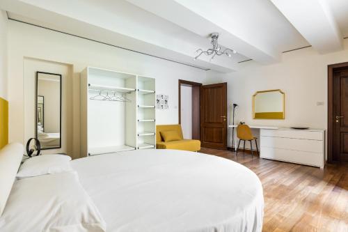 Casa Ambrosini Apartments by Wonderful Italy in サント ステファノ