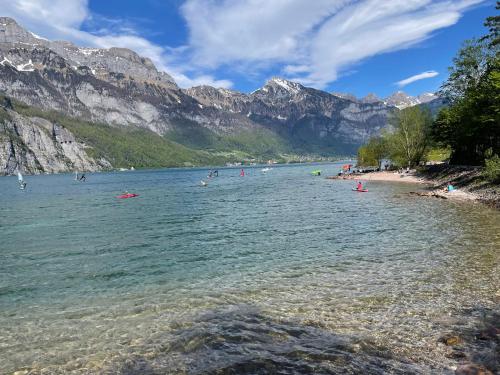 Wunderschöne Wohnung am See mit Sauna & Whirlpool