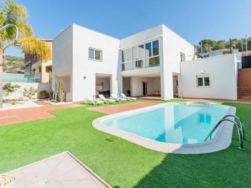  Holiday Home Mimi by Interhome in 43883 Roda de Bará