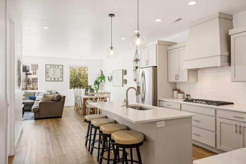 Attitude Adjustment Retreat townhouse