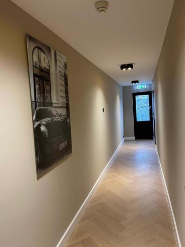Hotel 83 - image 13