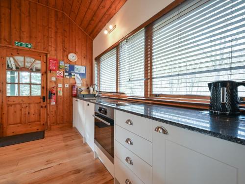 Holiday Home Riverside Cottage by Interhome in Tomich