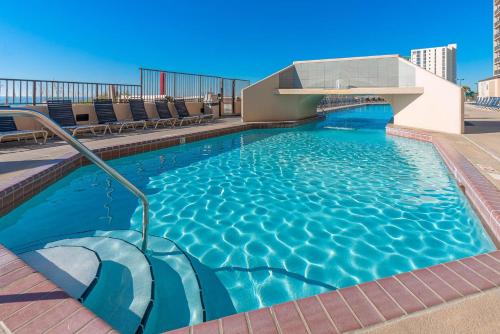 Phoenix X by Brett Robinson Vacations in Perdido Beach