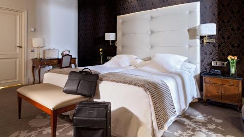 Grand Premium The Wellington Club (Double or Twin) image 8