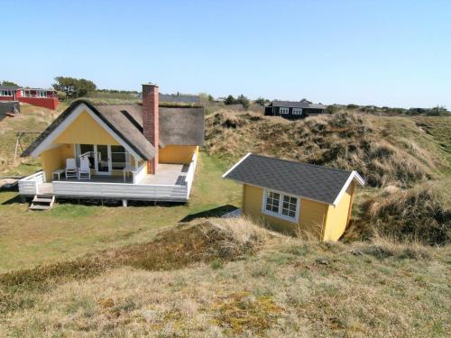 Holiday Home Esa - 500m from the sea in Western Jutland by Interhome