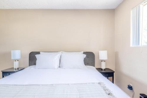 Sherman Oaks 1BR w Gym Pool nr Ventura Blvd LAX-461, Los Angeles (fotografie 8)