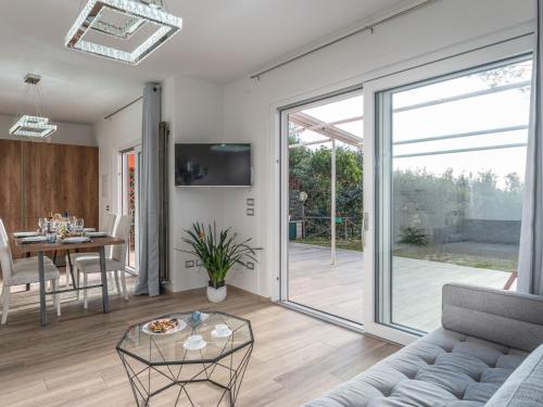 Holiday Home Villa Marzia Mare & Golf by Interhome in Punta Ala