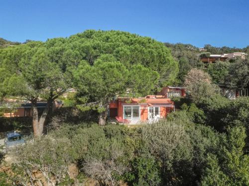 Holiday Home Villa Marzia Mare & Golf by Interhome in Punta Ala