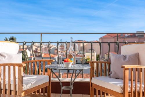 Balcony/terrace, La Fabrique a Poupees - Chambres et Appartements de charme au coeur de Menton in Menton