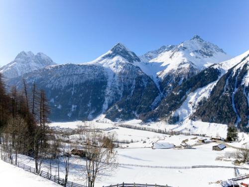 Apartment Max by Interhome in Langenfeld