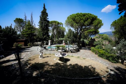 3 bedrooms villa with private pool enclosed garden and wifi at Arezzo