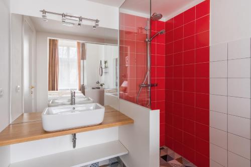 MIZU House by Prague Days - image 13