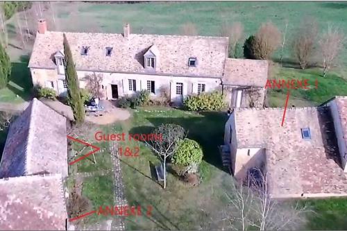 Beautiful country house 1 hr 45 min from Paris