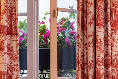 Relais Hôtel du Vieux Paris - image 11